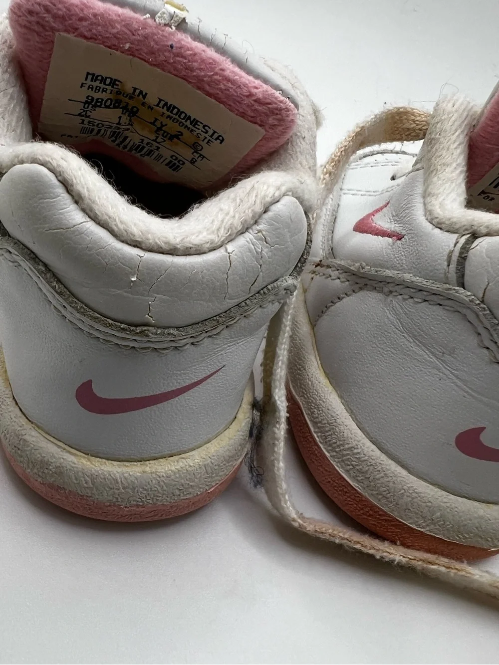 Vintage Nike infant Baby Girl White & Pink Leather Sneakers Y2K